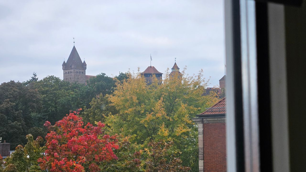 Central apartment with a view of Kaiserburg