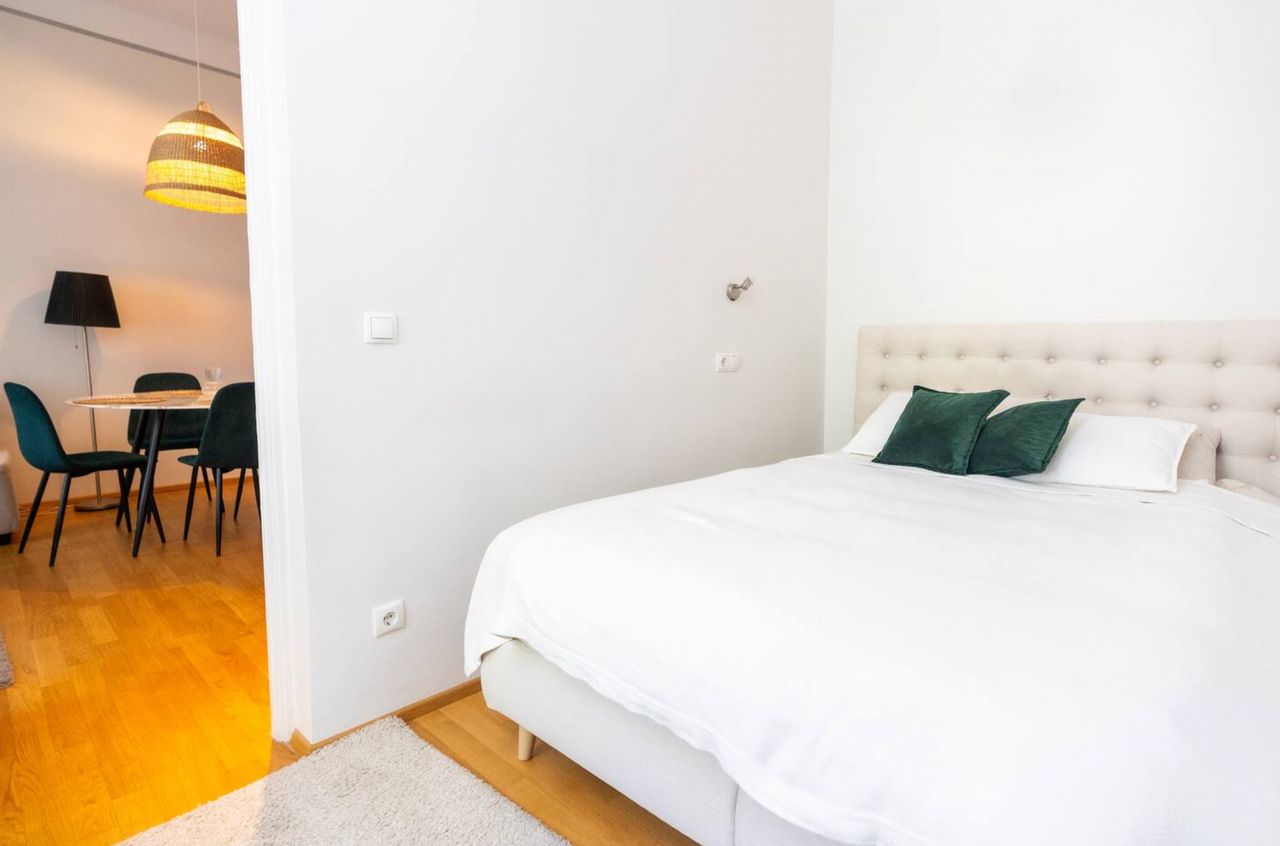Sports lovers location - green Prater spacious & modern flat in city location.