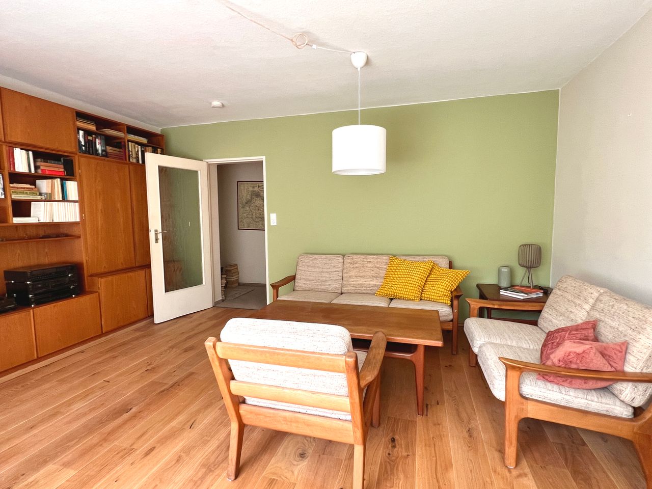 Beautiful, bright apartment in a central location in Wilmersdorf