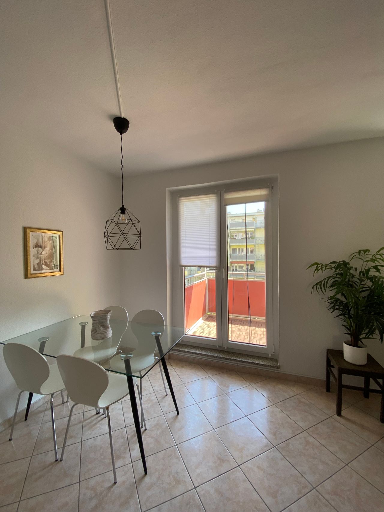 Perfect, bright studio located in Frankfurt am Main
