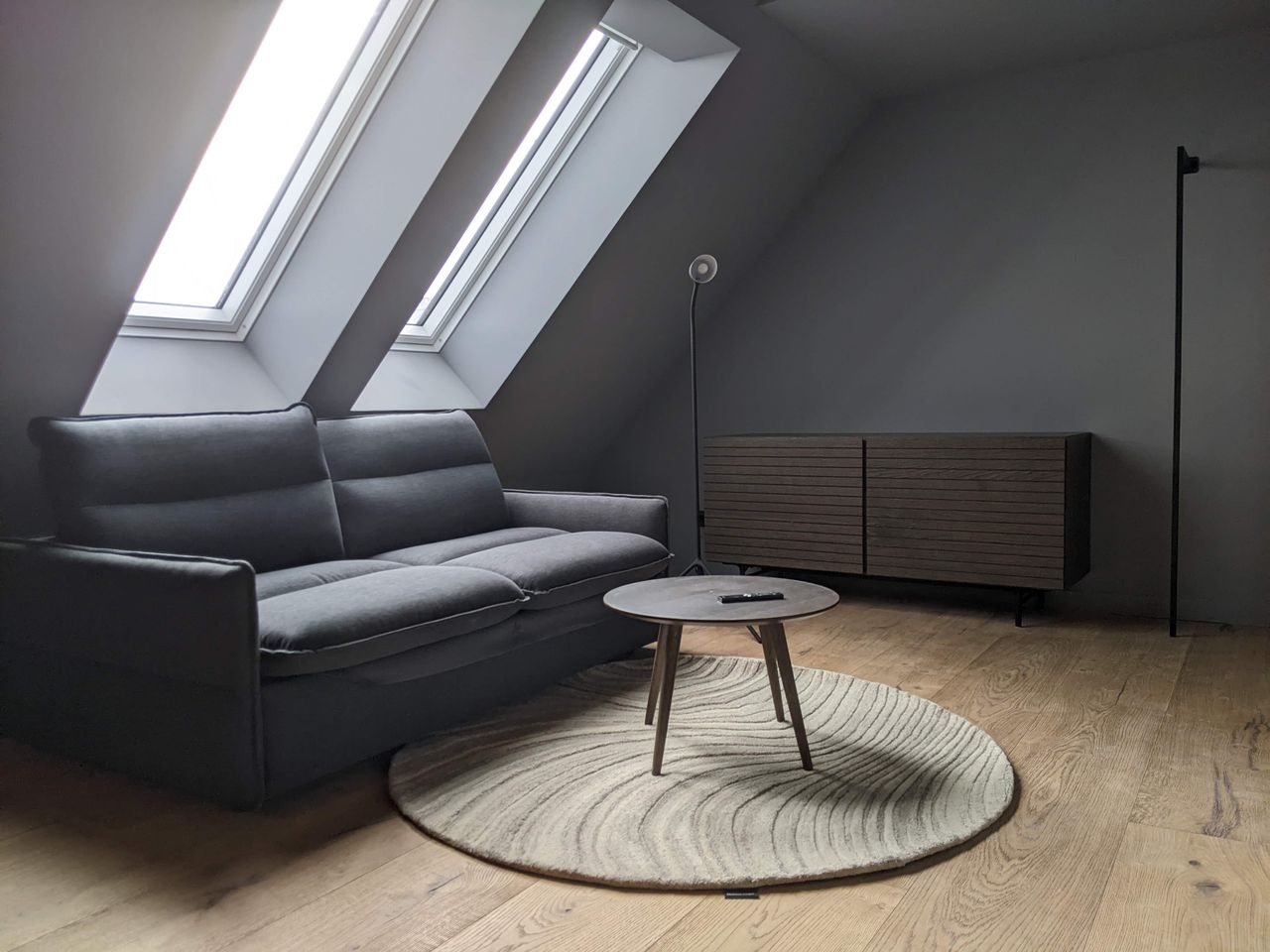 Stylish Conlon House Two-room Apartment | Prime Location Munich | Fully Equipped Kitchen & Amenities