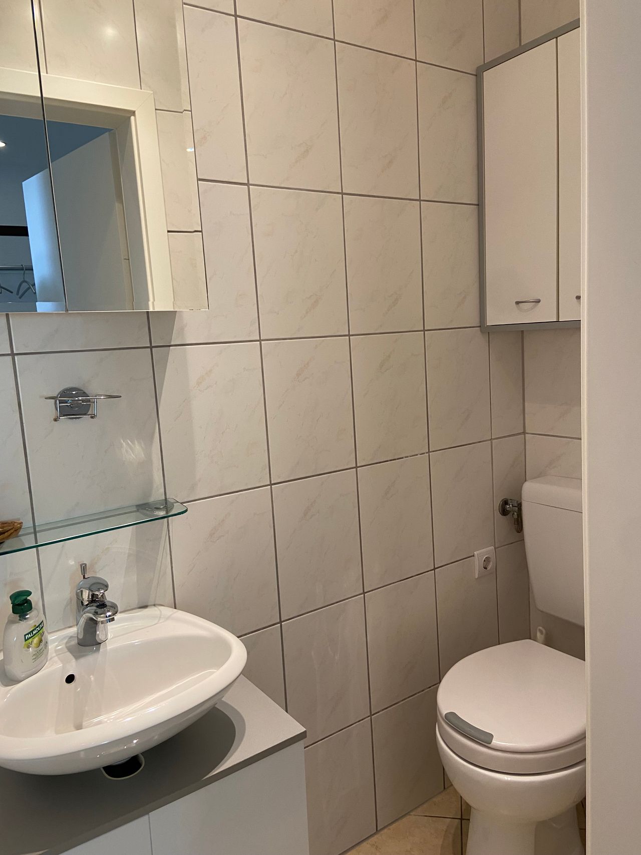 Exclusive 3.5-room flat with upscale interior with balcony and fitted kitchen in Wiesbaden