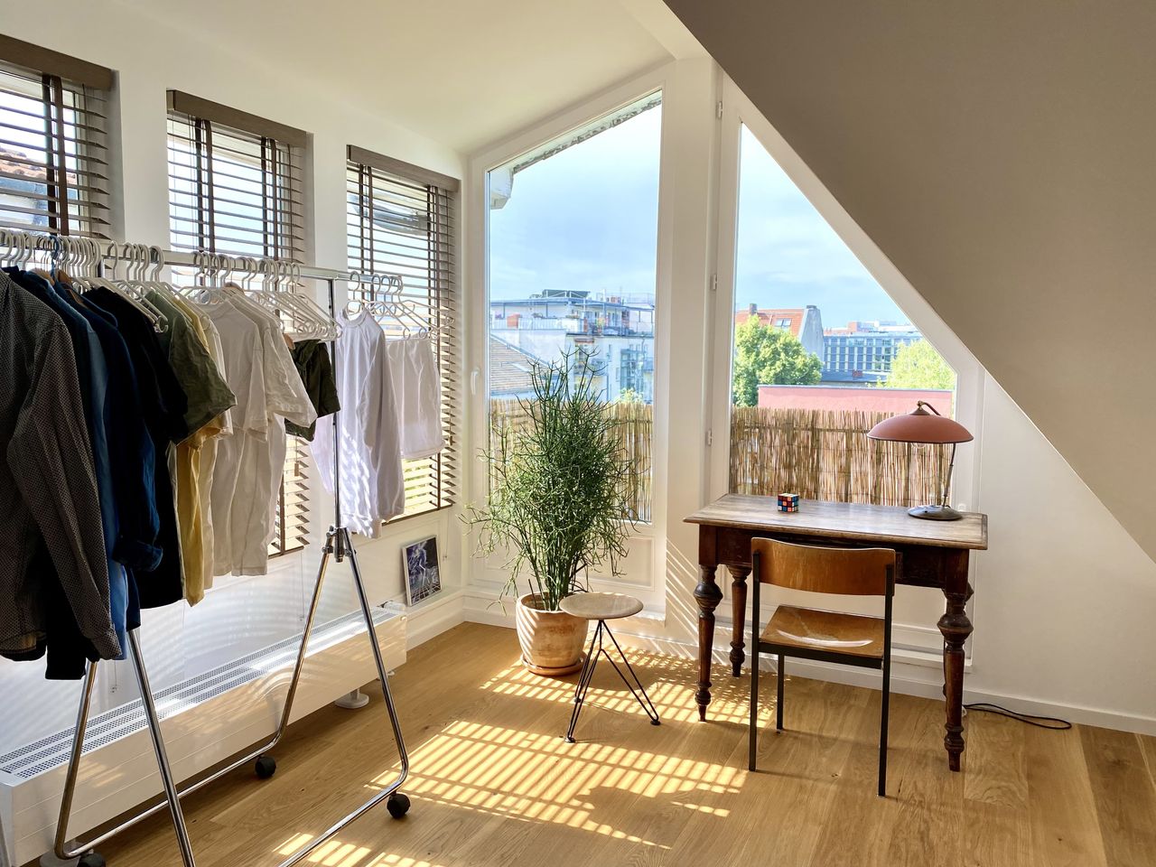 Fantastic 3-room attic apartment with sun terrace and view over Berlin