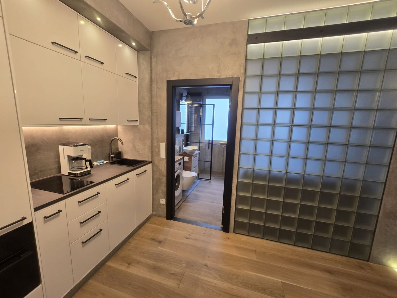Cute & spacious home (Mitte)