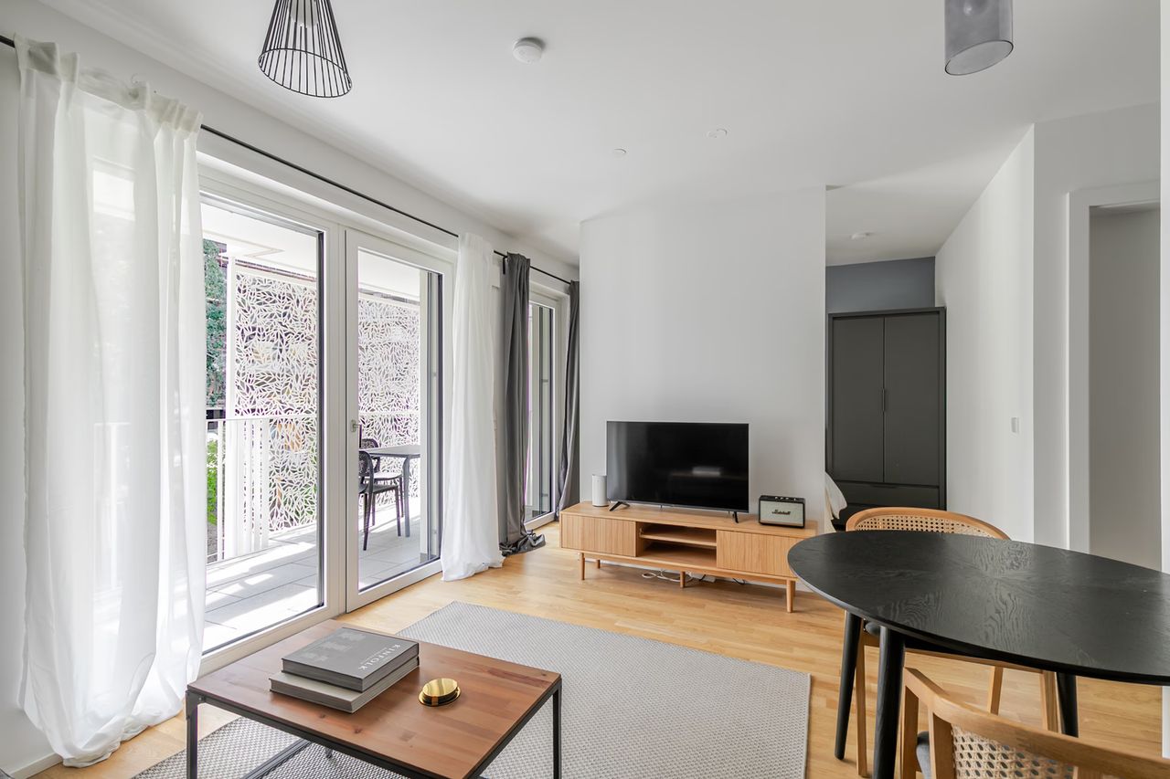 1BR | Landstraße, rooftop & garden, nr park