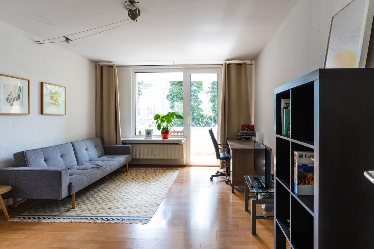 Bright apartment with balcony in Köln-Nippes