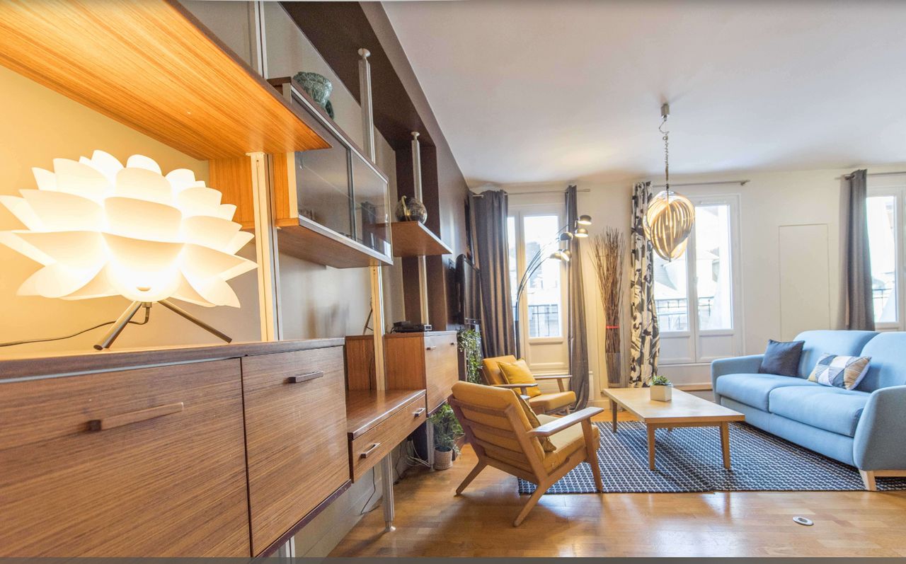 Charming 2-Room Apartment in the Heart of the City