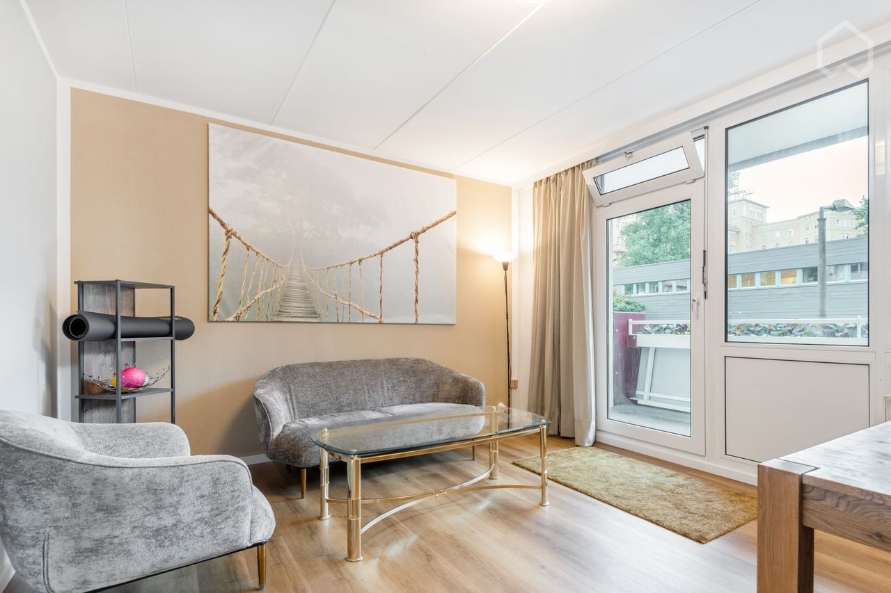 Central & fashionable 2 room apartment in Berlin-Friedrichshain