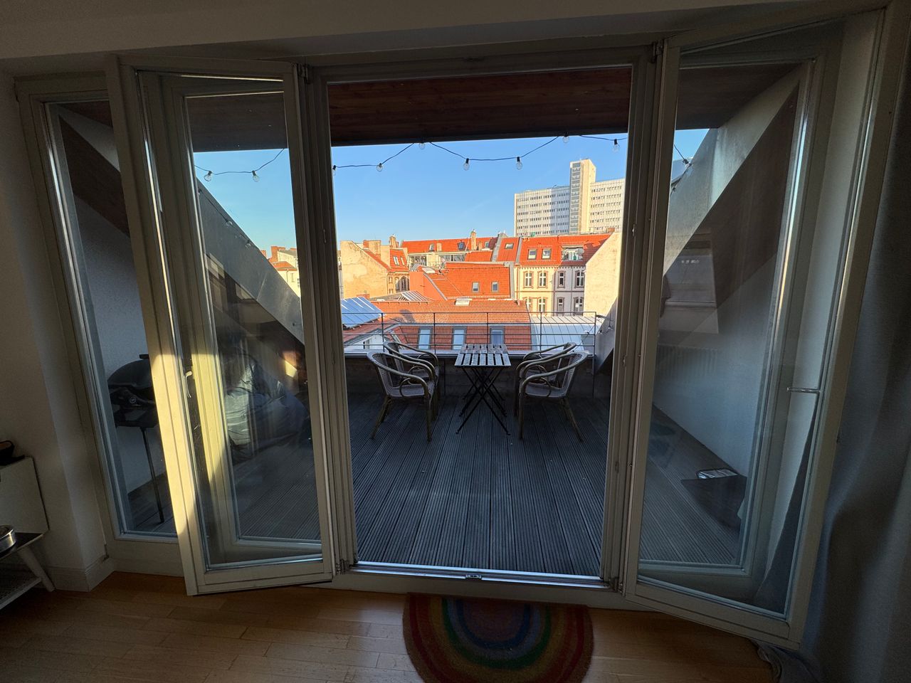 Sunny & wonderful two level Maisonette located in Mitte (Berlin)