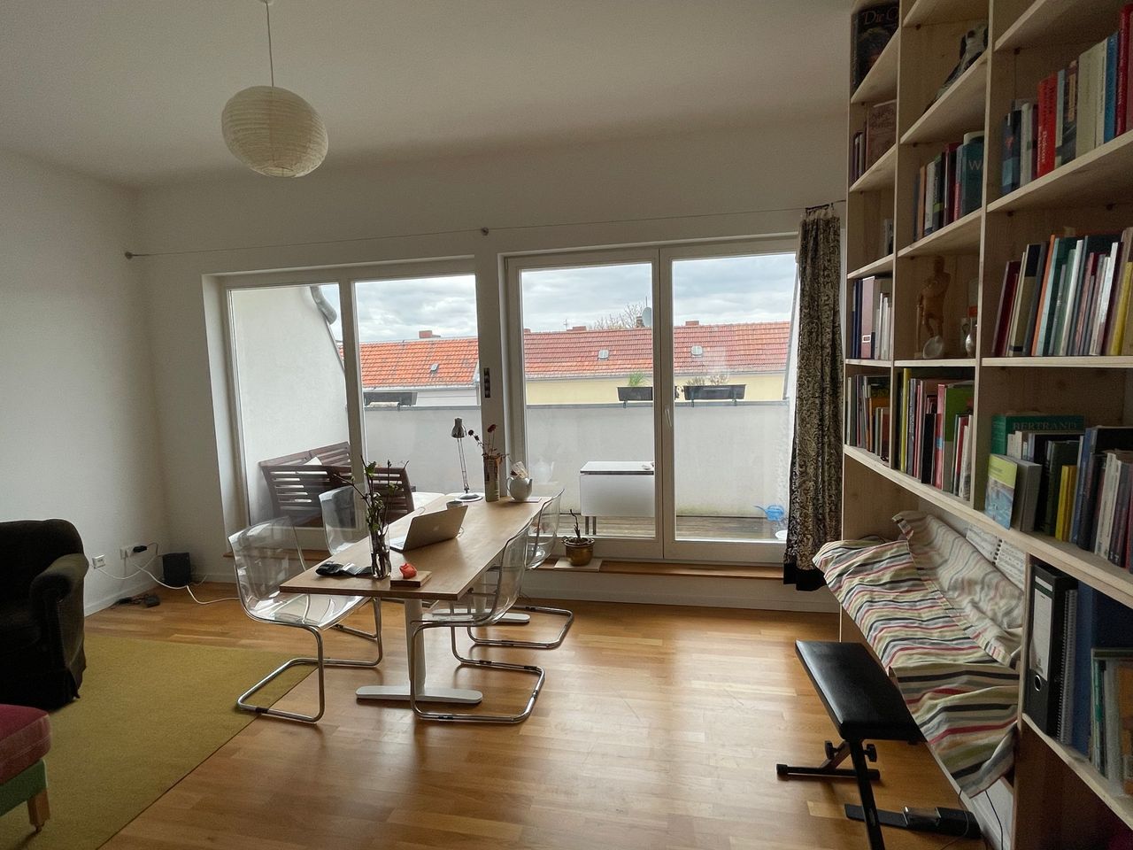 Pretty studio in Wedding/Mitte with balcony