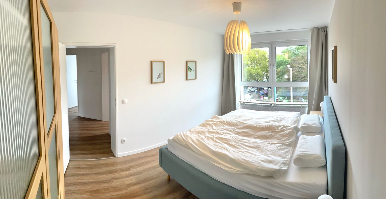 High-quality renovated, fully equipped dream apartment in the best location in Hanover.