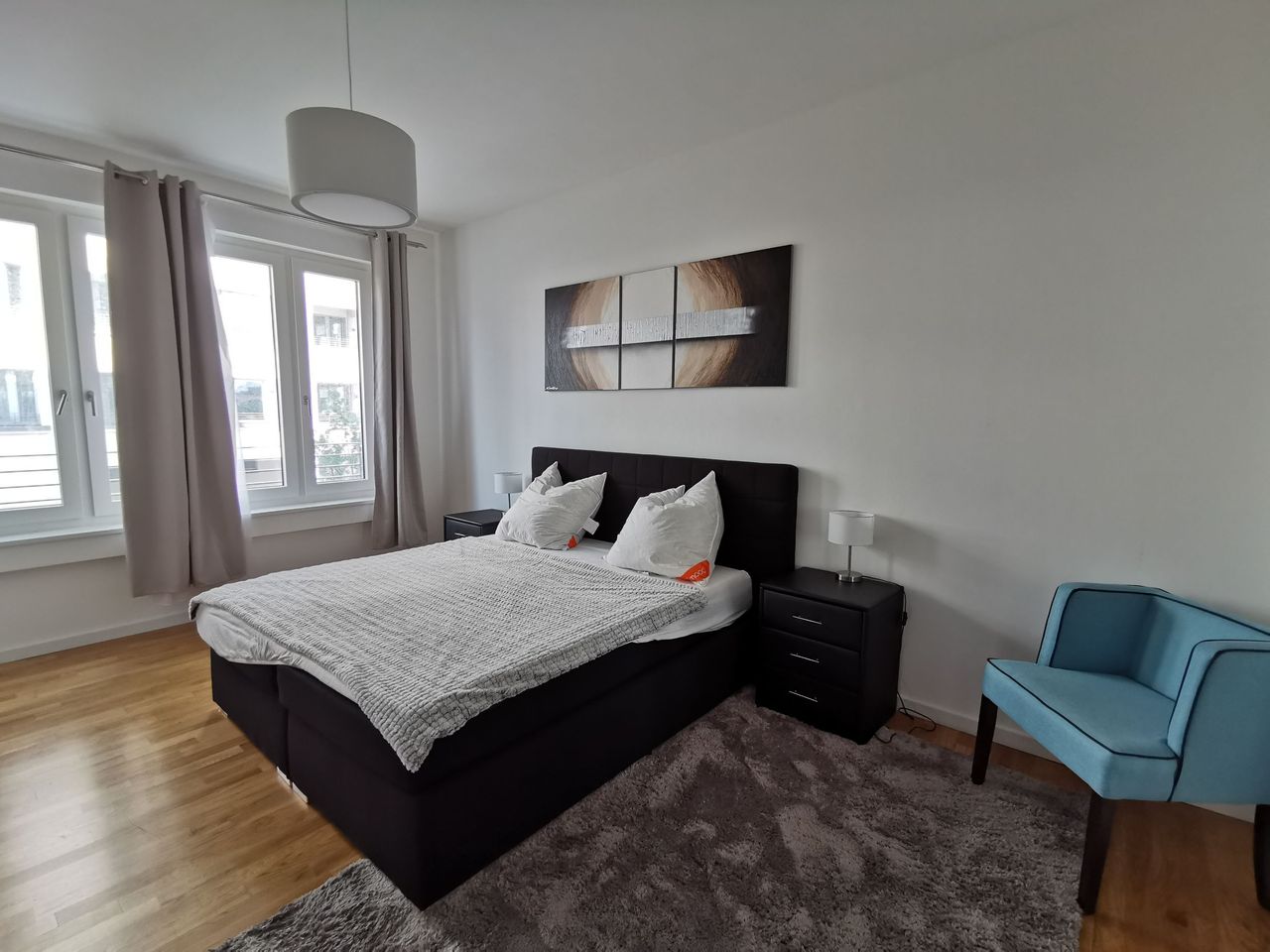 Exclusive apartment in the heart of Berlin - 24-hour concierge service at Highpark Potsdamer Platz