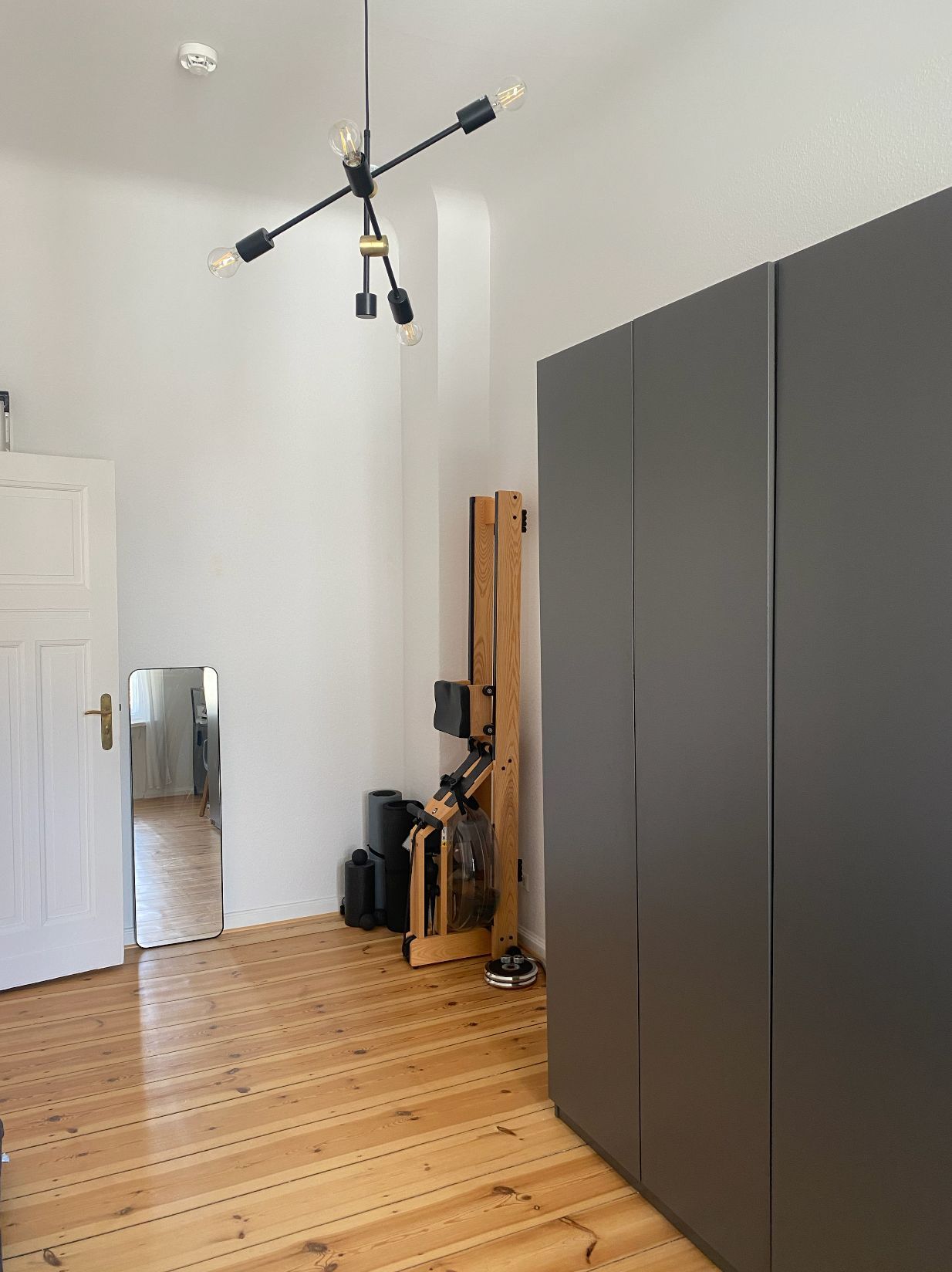 Modern and spacious suite located in Schöneberg