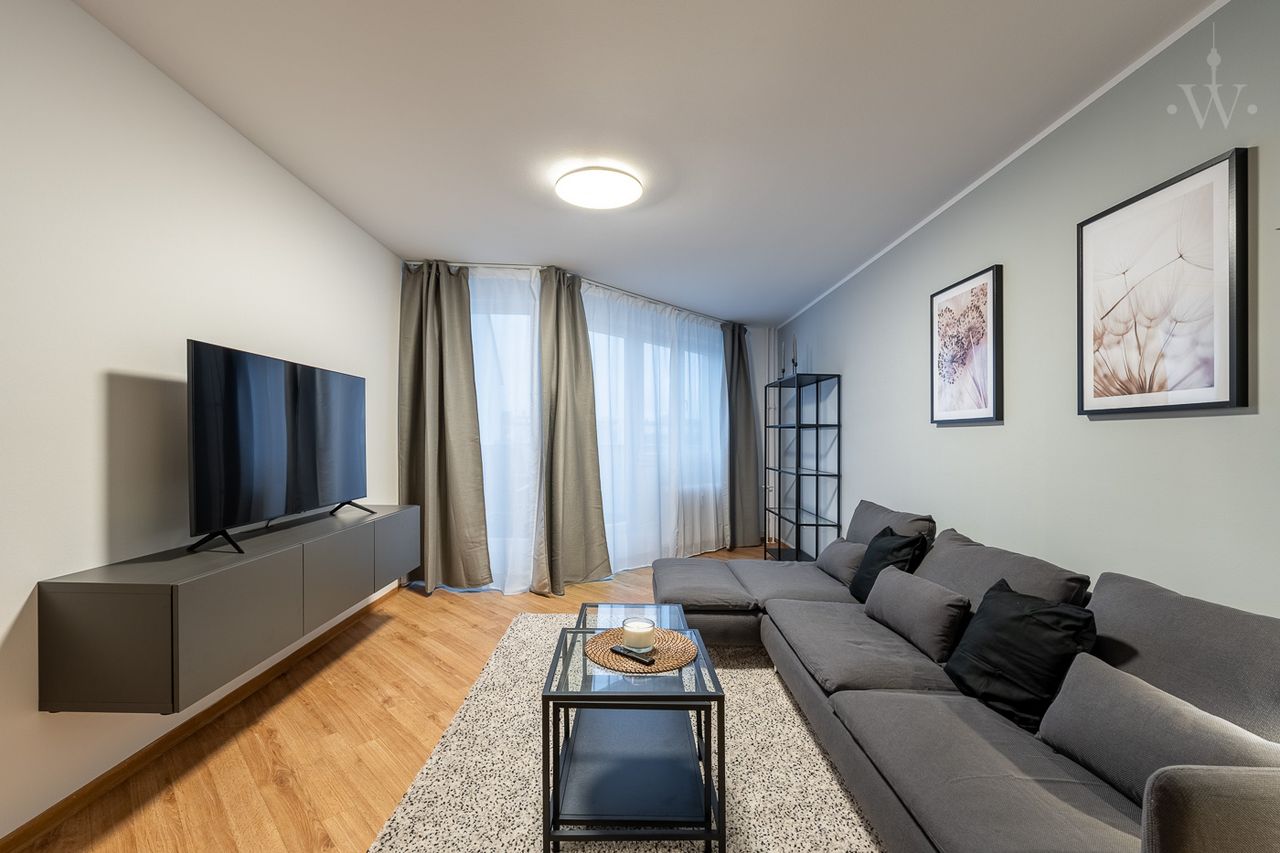 Furnished 3-room apartment on Stuttgarter Platz