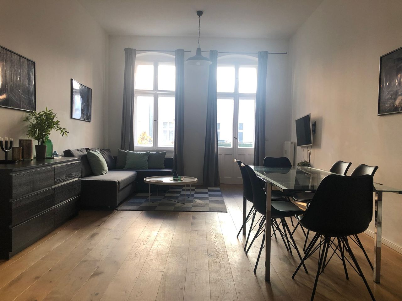 2BR fully furnished apartment (till end of January)