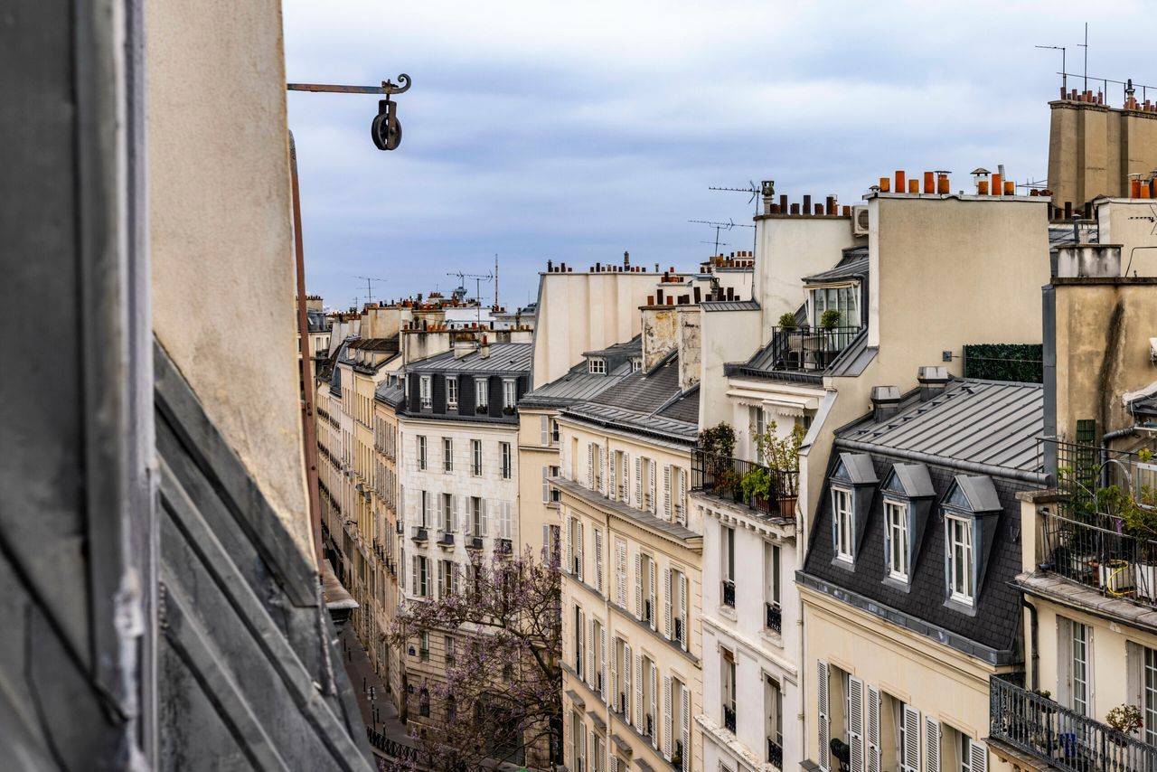 Charming flat with a view