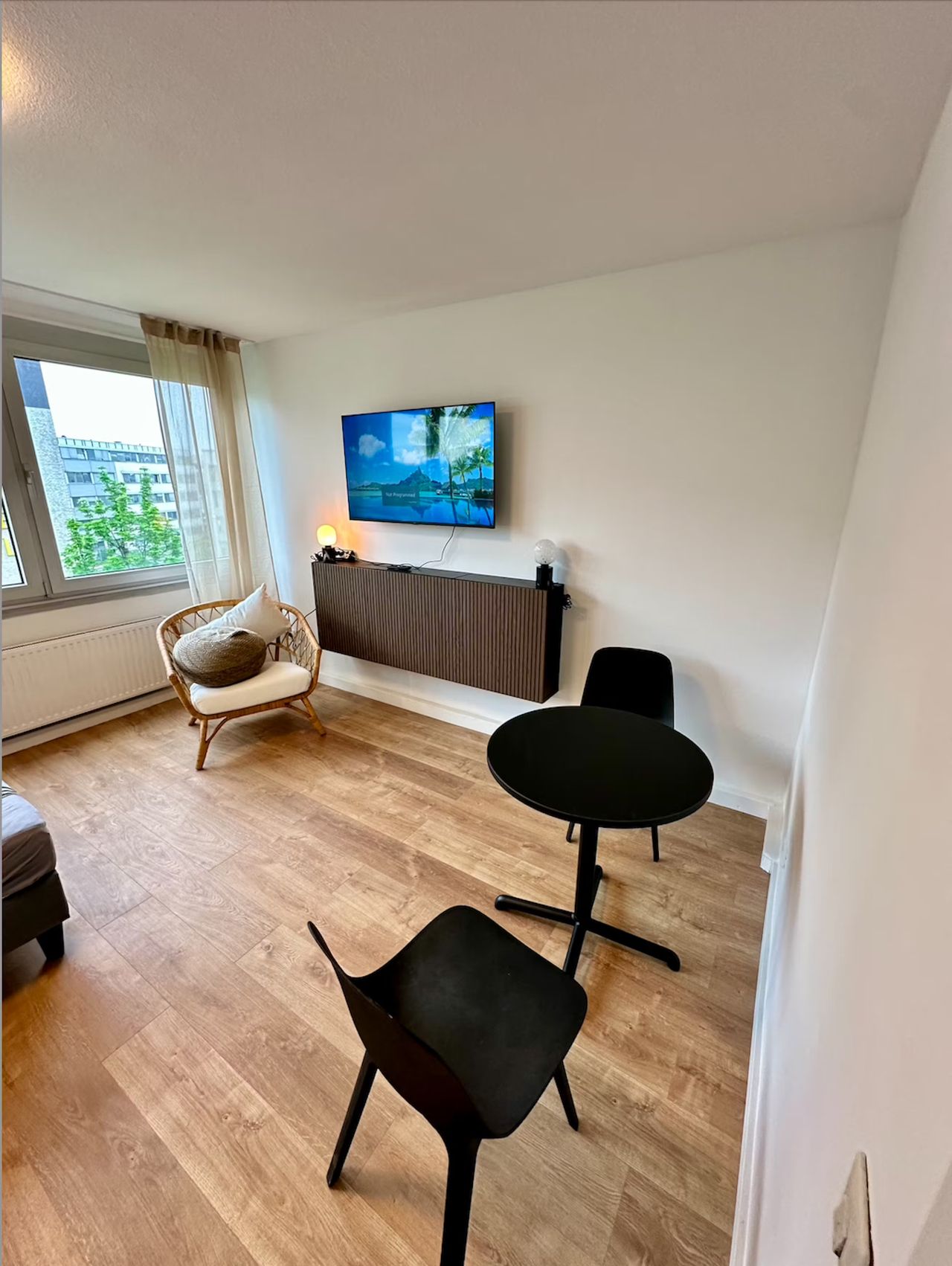 Charming design apartment in Cologne Braunsfeld