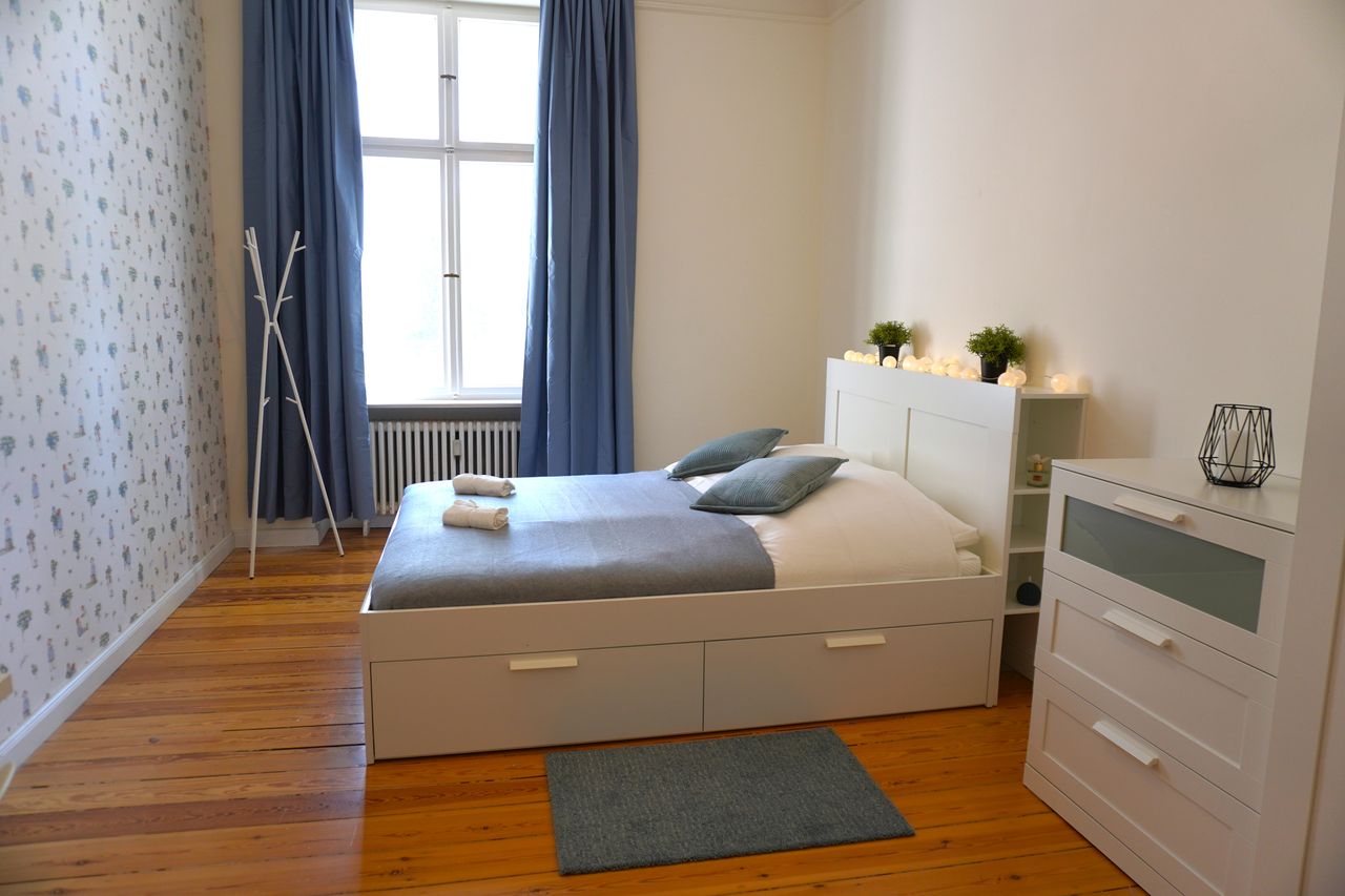 Lovely & great studio close to city center