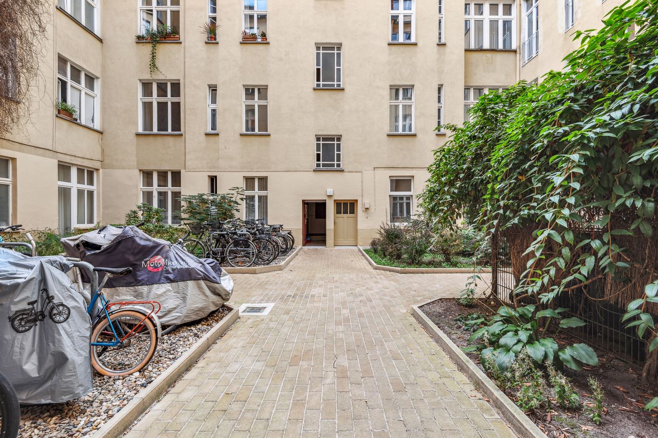 Cozy and Stylish Apartment in the Heart of Prenzlauer Berg – Ideal for Singles and Couples