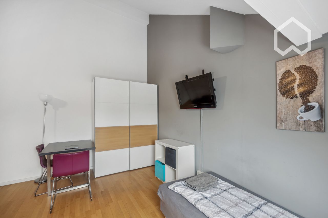 Simplex Apartments: fully furnished apartment, Karlsruhe