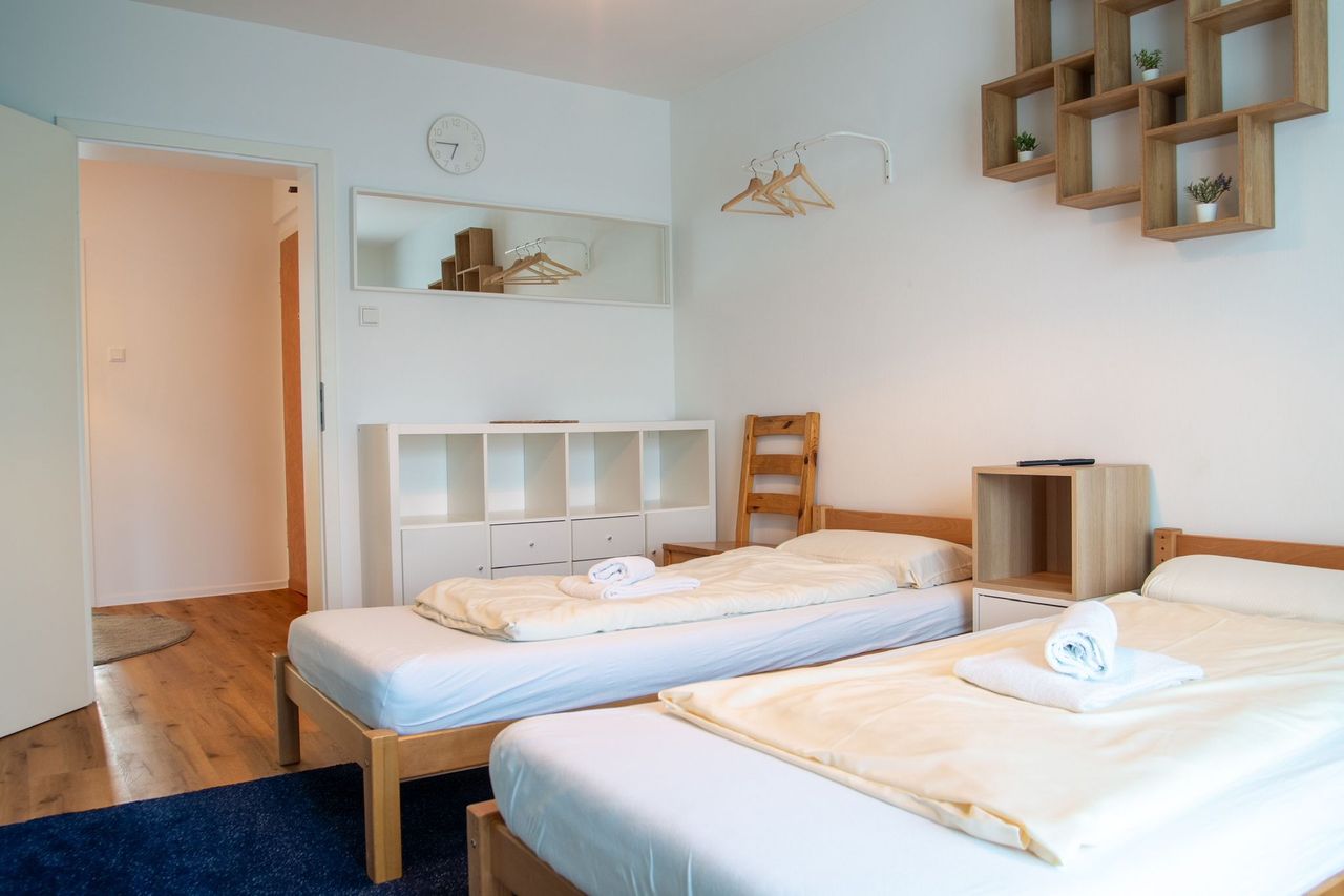 Cozy apartment with 4 single beds, kitchen-living room and large balcony in Bielefeld center