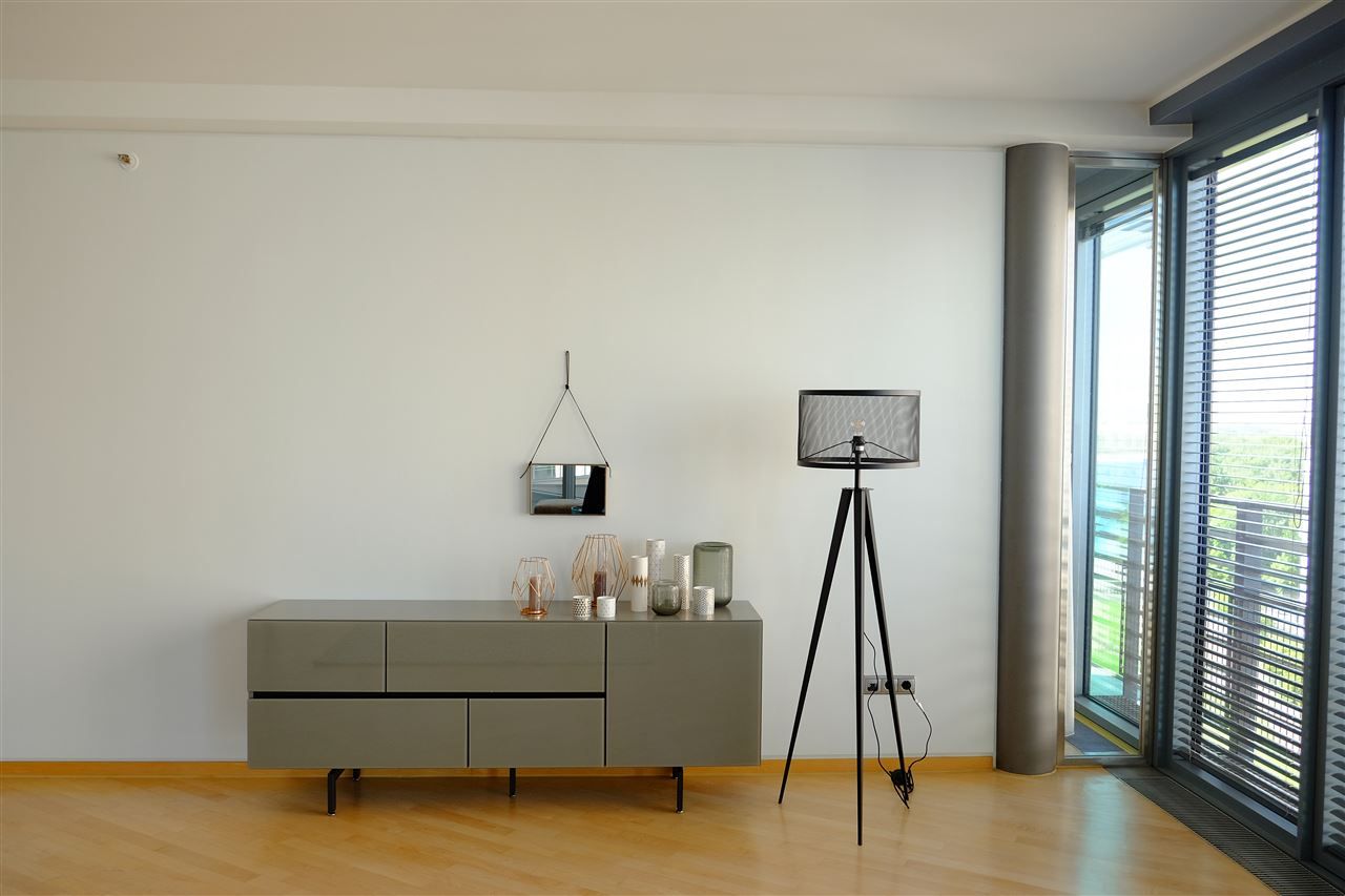 Fashionable & spacious apartment in Tiergarten