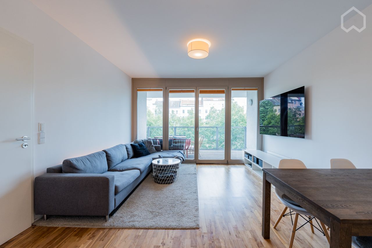 Stunning 2-Room Apartment in Mitte-Kreuzberg - Bright, Spacious, and Fully Furnished