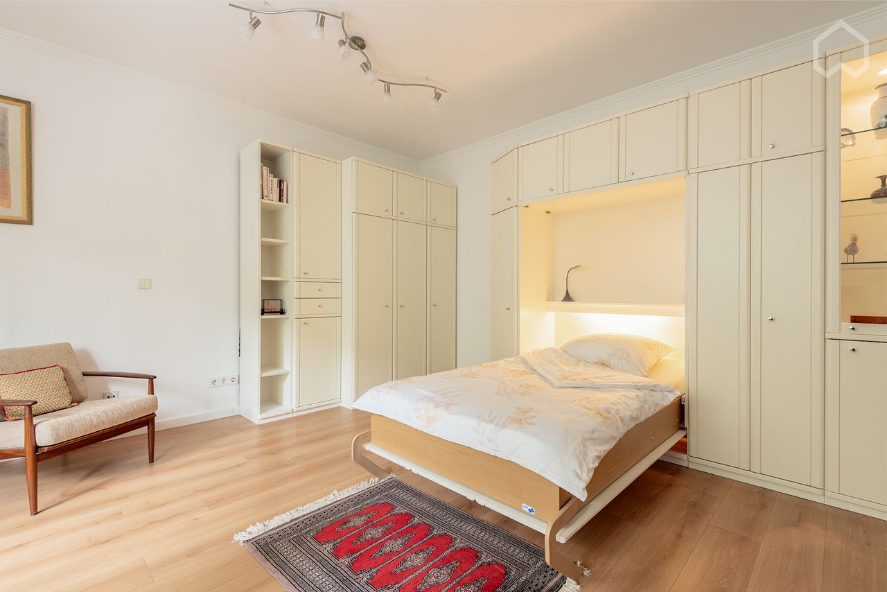 Beautiful, silent apartment in Berlin (Zehlendorf)