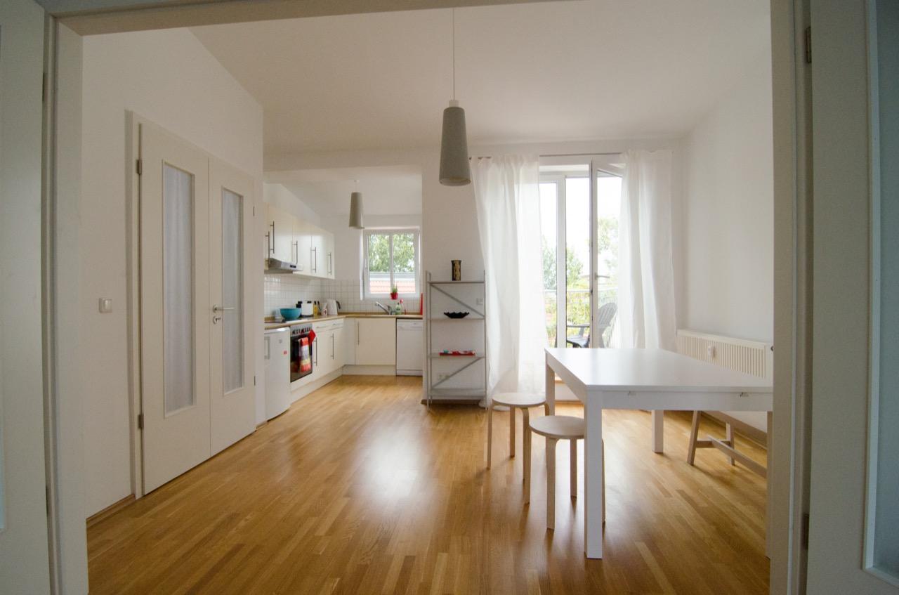 Bright & Quiet Penthouse Apartment in Friedrichshain with Terrace