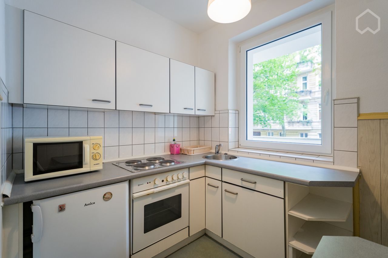 Cozy Apartment with Balcony - centrally located in Tiergarten