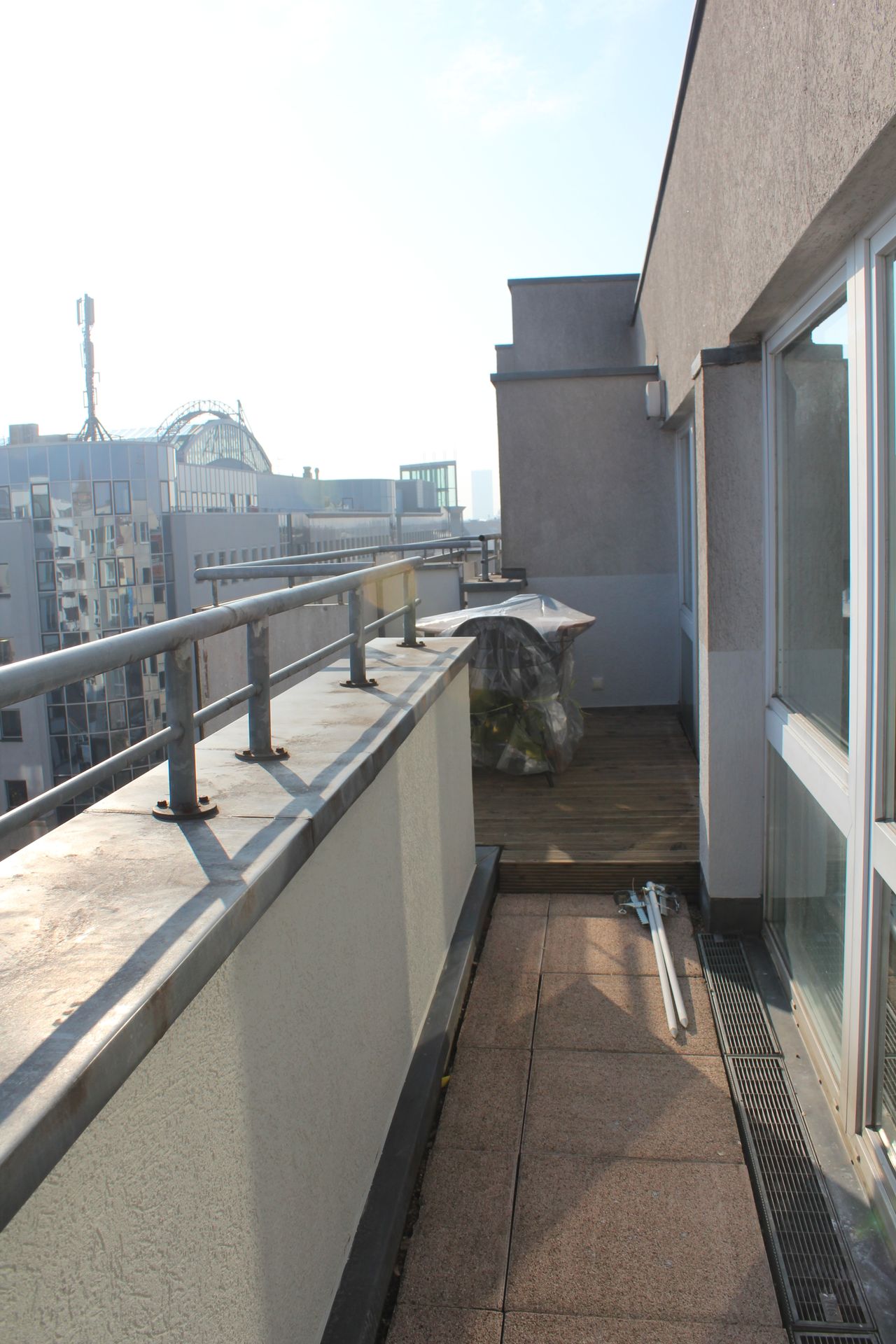 Refurbished and stylish apartment in Friedrichshain (Berlin)