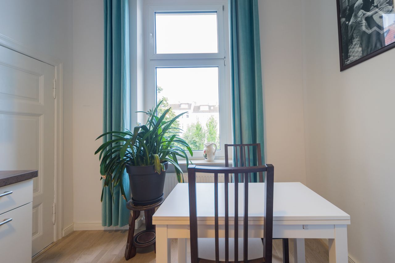 Central and quiet: Fabulous apartment in Berlin-Charlottenburg
