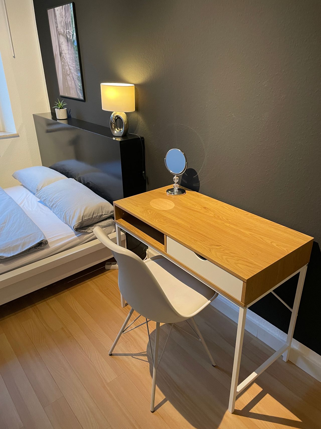 Lovely fully furnished apartment in Köln Ehrenfeld with balcony