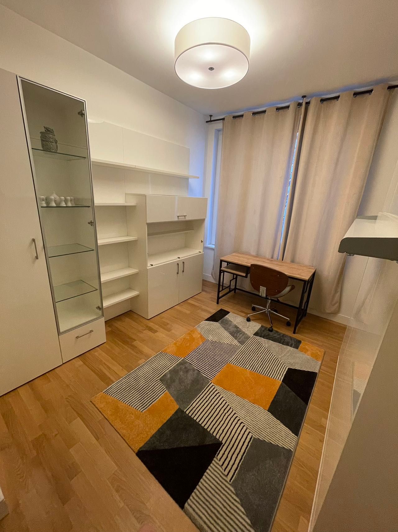 Exclusive-furnished apartment- TOP LOCATION -very close to Spree-river