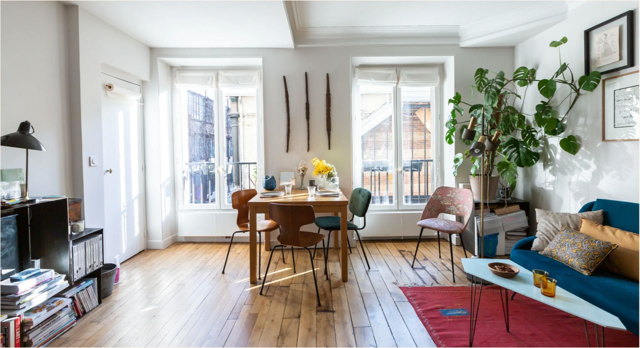 Bright & charming 1bdr flat in private alley flat near Place des Vosges (Paris)