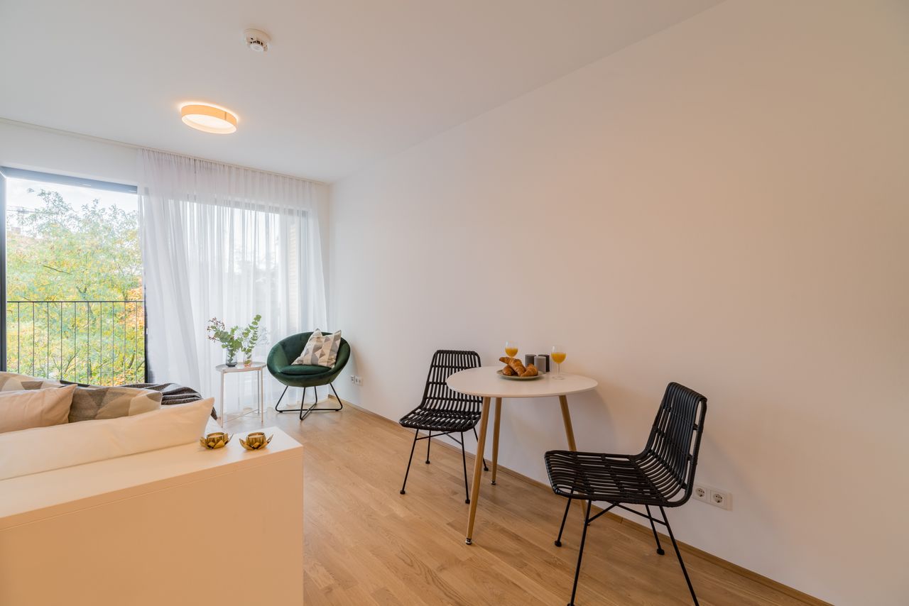 Charming Studio Apartment at Ostkreuz Berlin