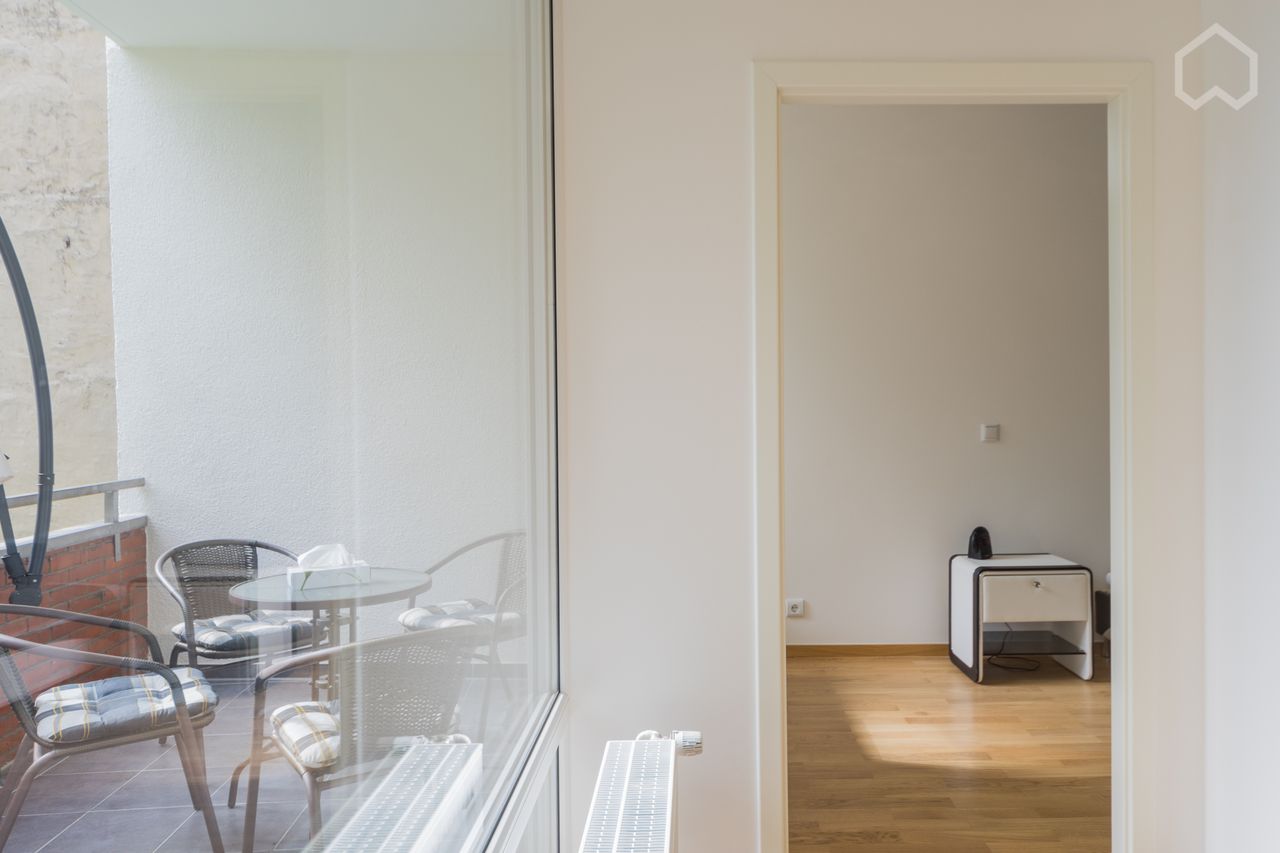 Modern and charming apartment in Grunewald.