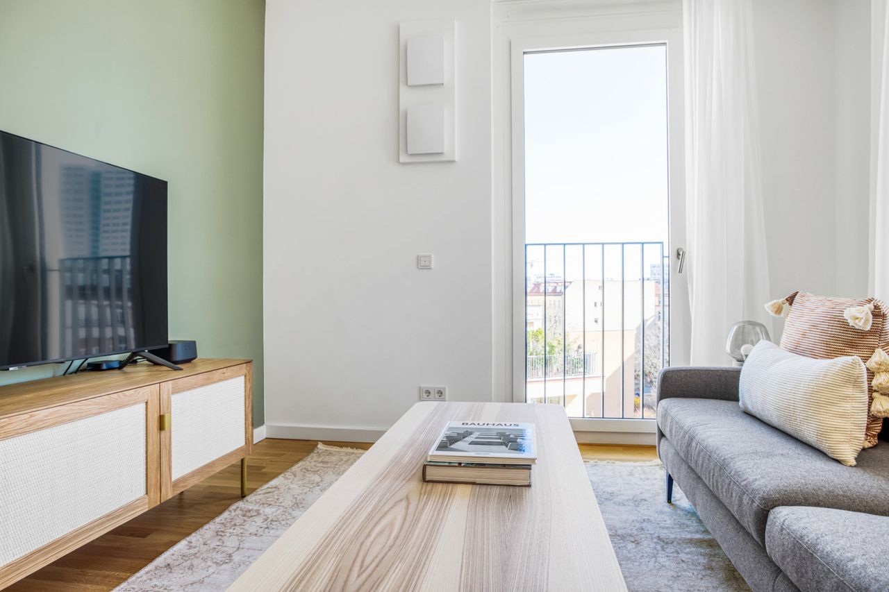 Spacious Mitte 2BR with Apple Store in building