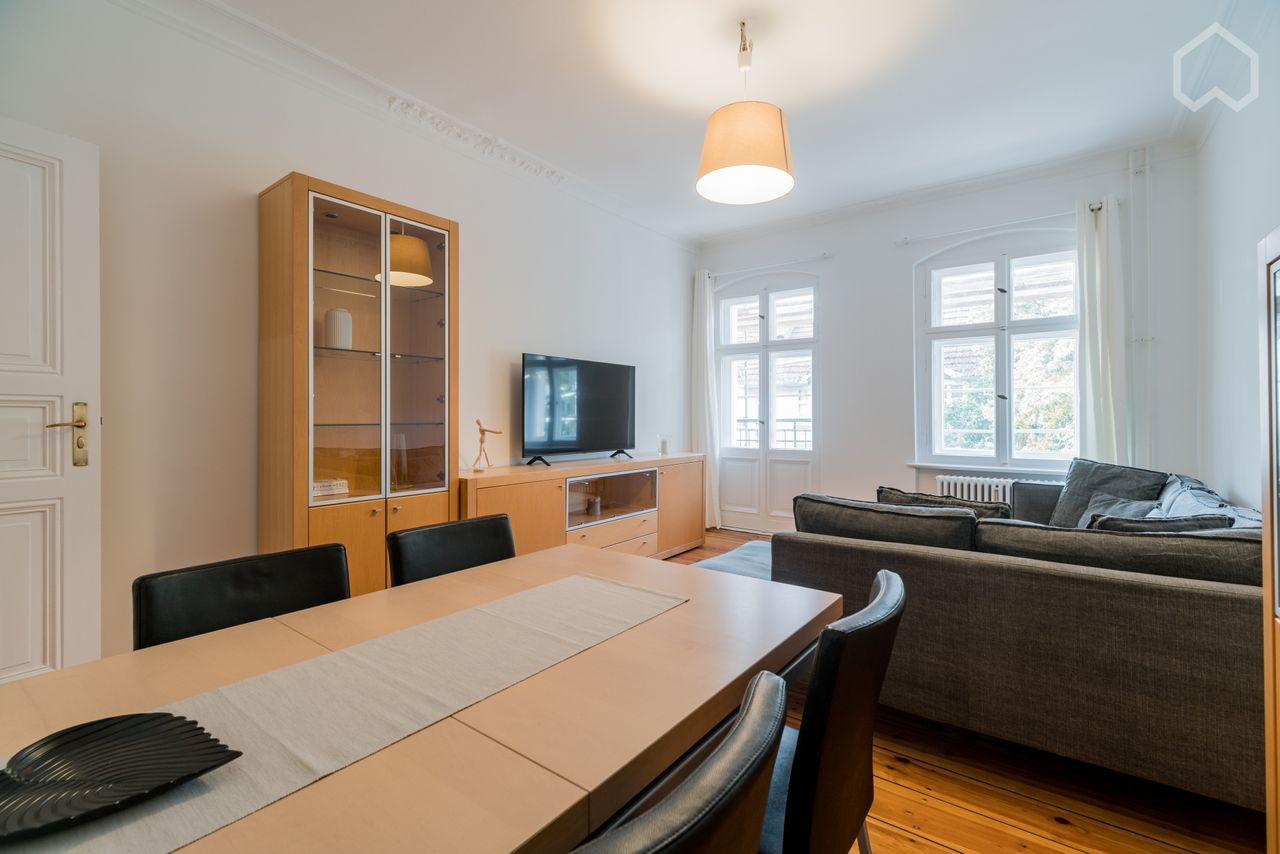 Wonderful & bright flat in popular neighbourhood, Friedrichshain