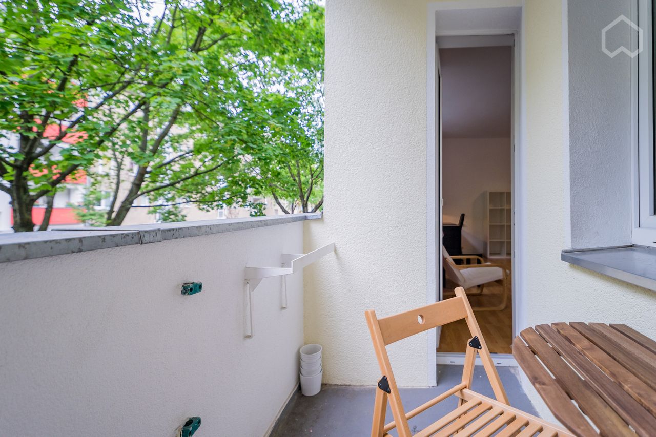 Cozy Apartment with Balcony - centrally located in Tiergarten