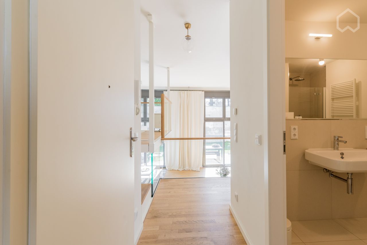 Amazing loft apartment with private garden in Berlin-Mitte