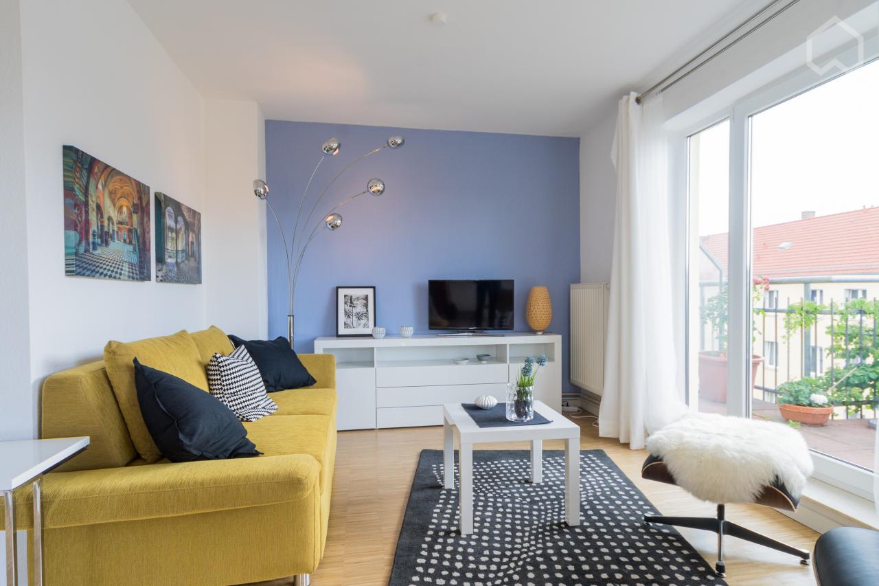 Cute flat in Berlin-Pankow with large terrace and park view