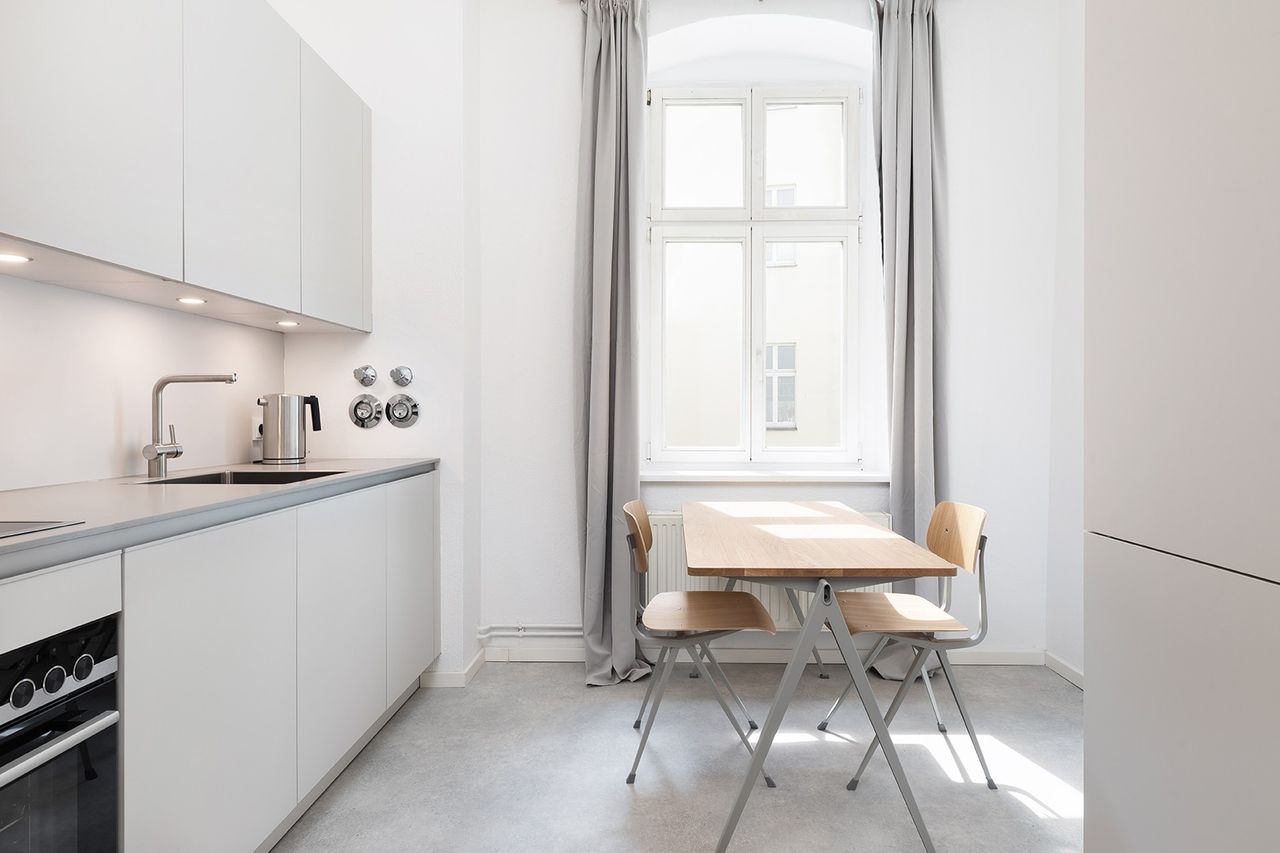 Beautiful duplex 2-room apartment in Simplonstrasse