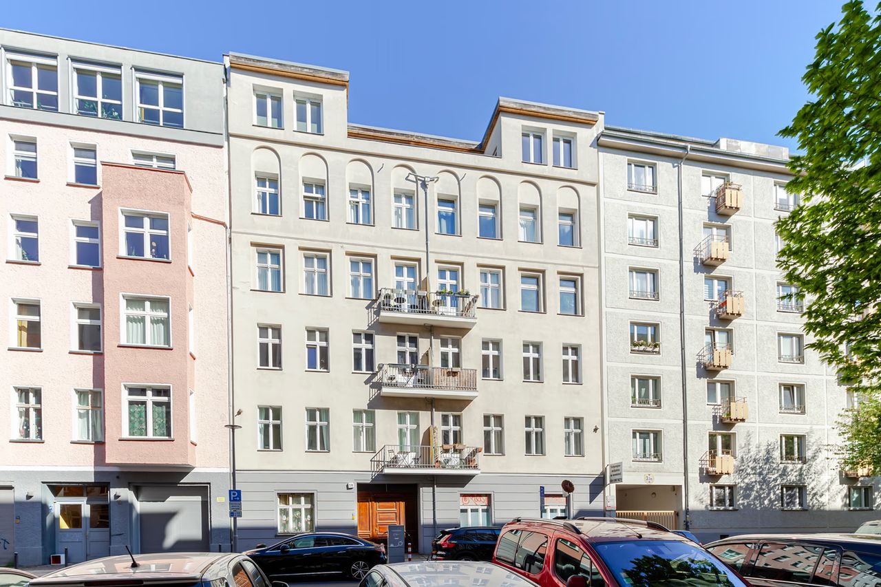 2BR | Mitte, w/d, nr Berlin Wall Memorial