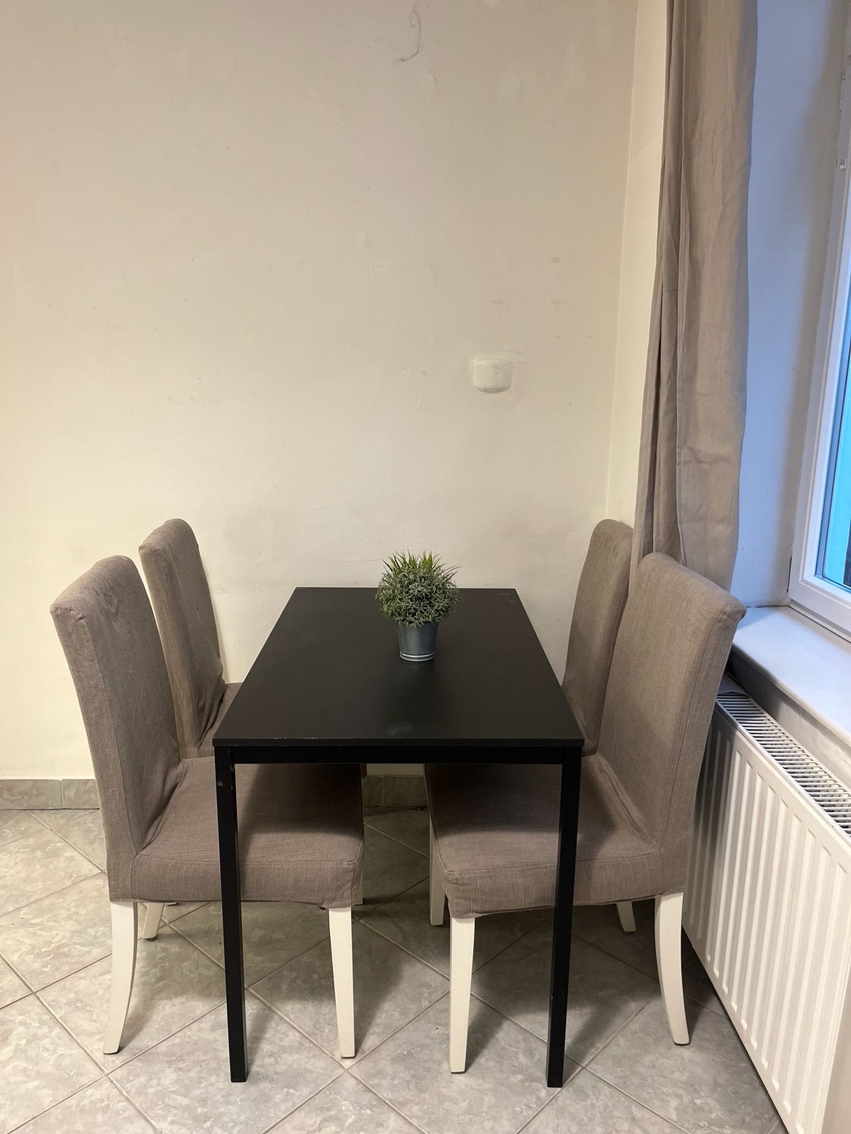Charming Fully Furnished Apartment in Vienna’s 8th District – All-Inclusive