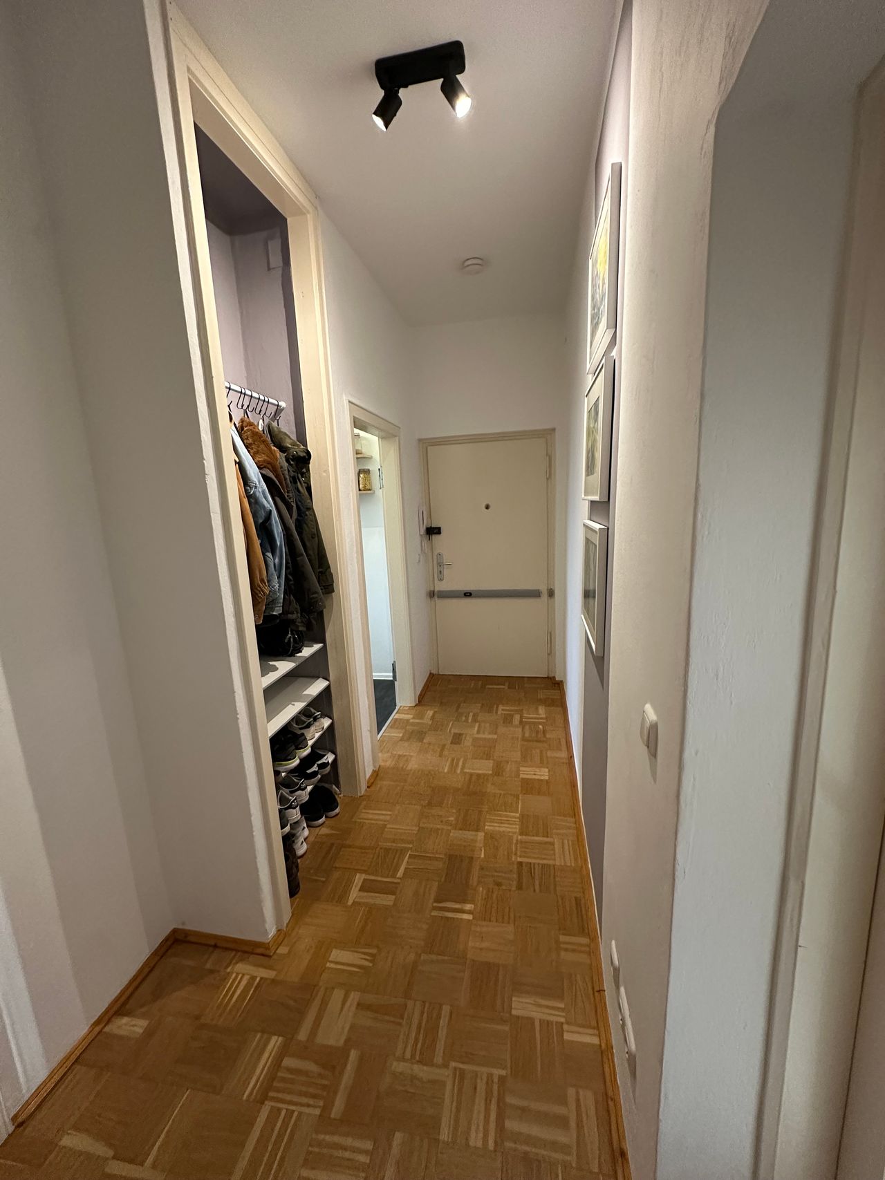 Sublet – Bright, furnished 2-room apartment in Friedrichshain (Samariterkiez)