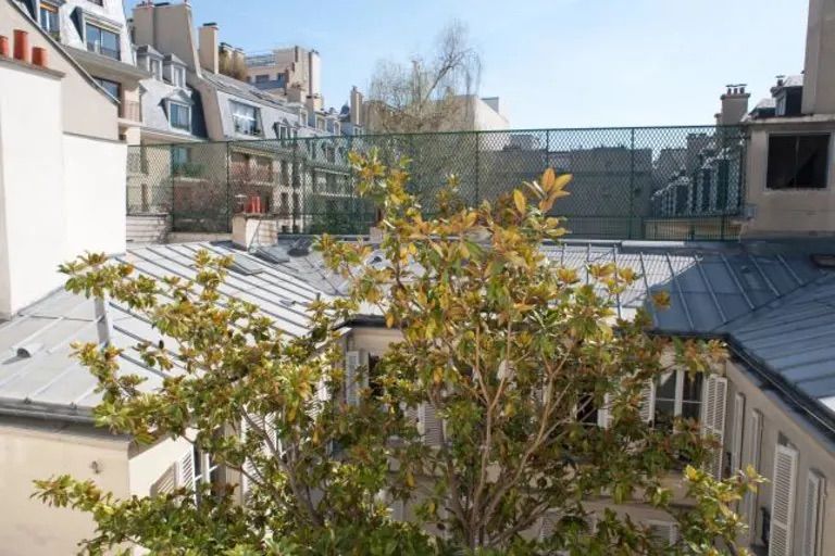 Charming and spacious one bedroom apartment in Le Marais