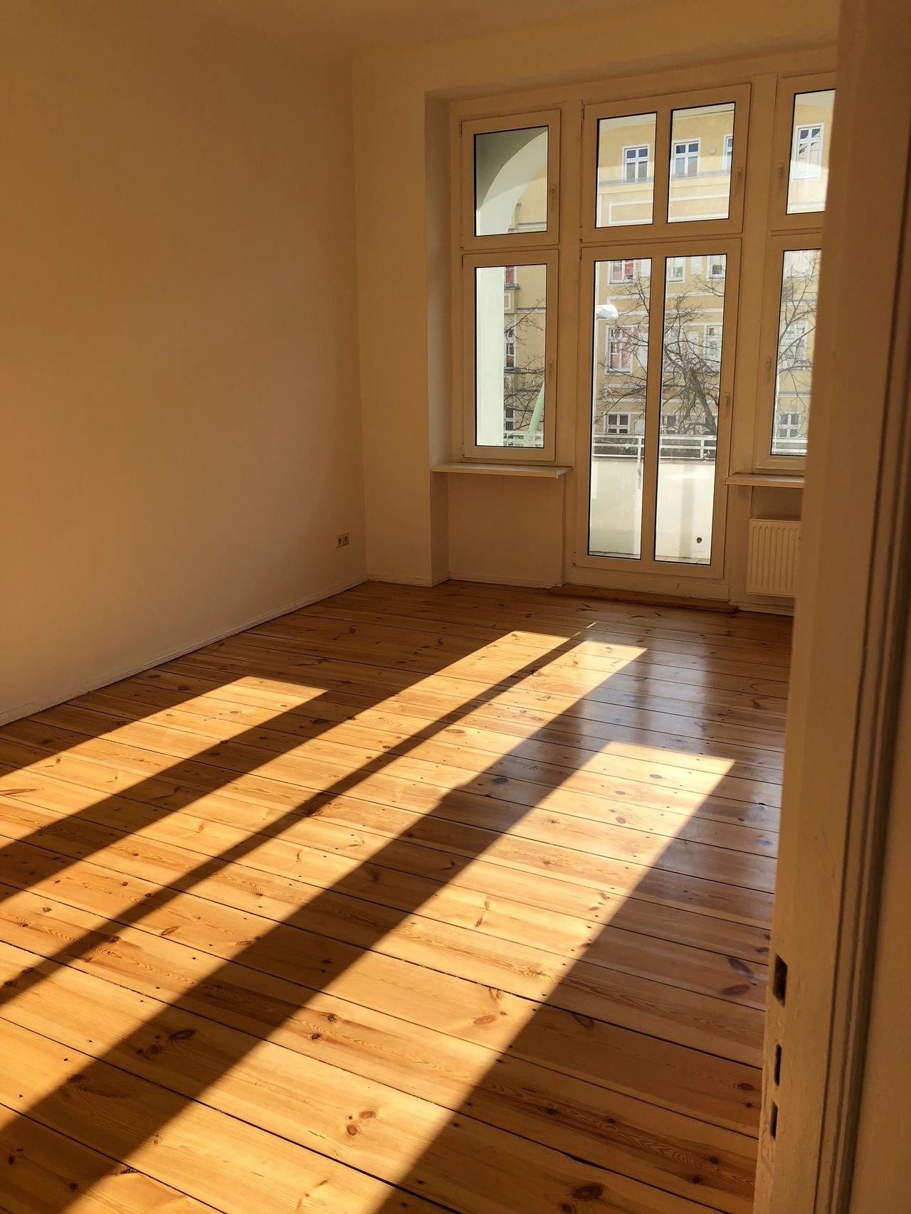 Temporary furnished flat in Prenzlauer Berg near Helmholtz + Kollwpl