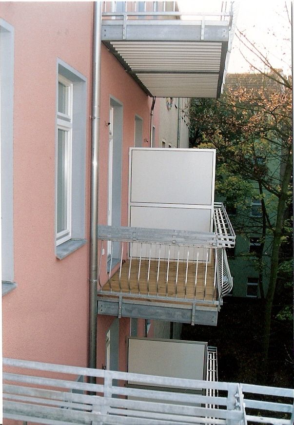 Charming, fully furnished, freshly renovated apartment with 2 balconies in the vibrant heart of Prenzlauer Berg/Pankow (close to Berlin city center).