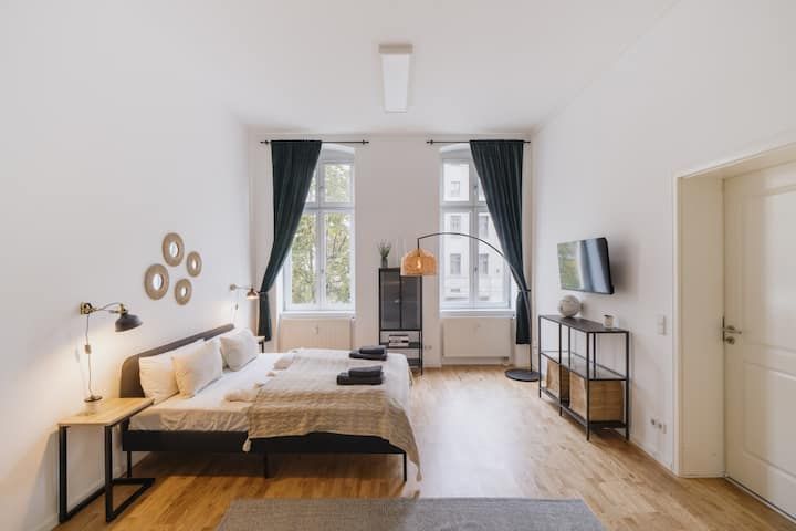 Bright, beautiful suite in Prenzlauer Berg